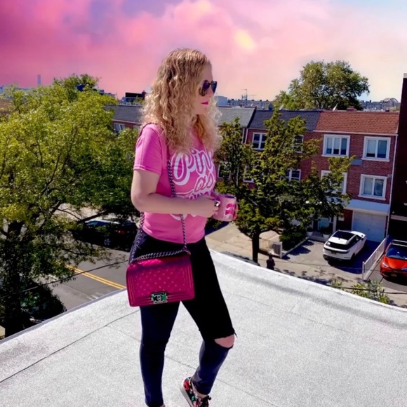 STUNNING RARE CHANEL METALLIC HOT PINK BOY BAG - Picture 4 of 13